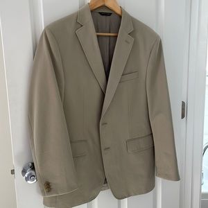 Mens Sports Coat Size 40S ; Modern Fit . She’ll: 100% Cotton . Fully Lined ;